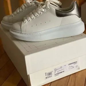 Alexander McQueen トレンチコート 38サイズ マックキュー アレキサンダーマックイーンMcQ Alexander McQUEEN